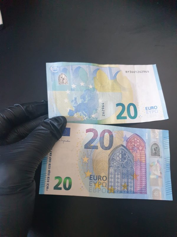 Fake Euro Banknotes