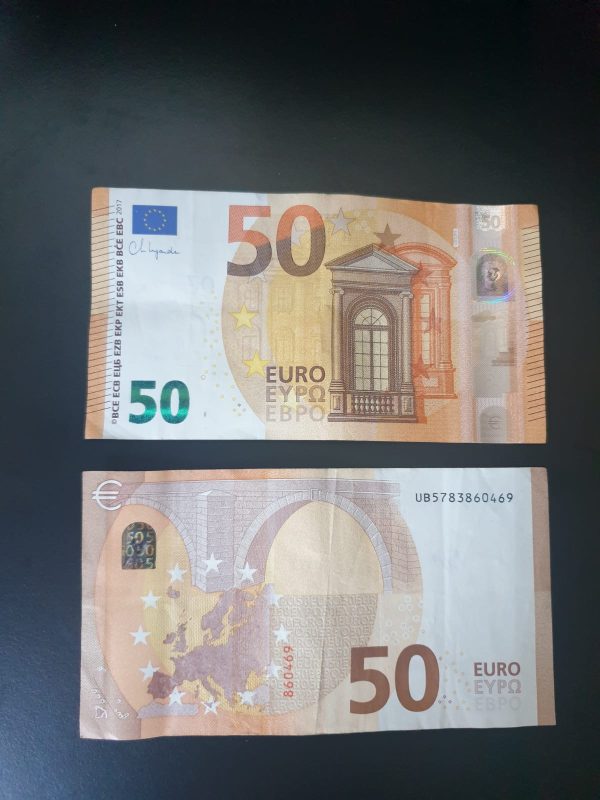 fake euro bills